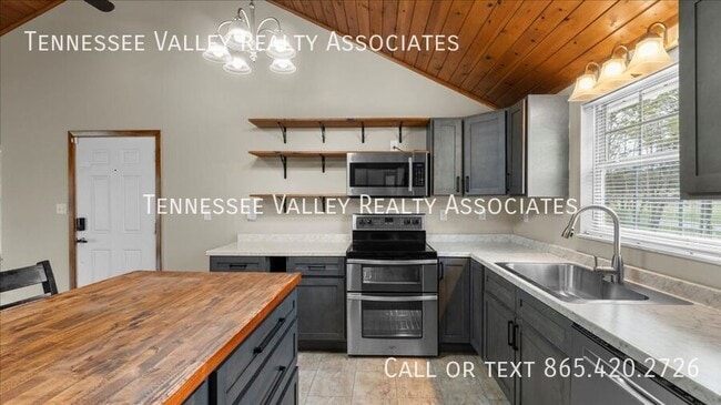 Photo - 3615 Miser Station Rd