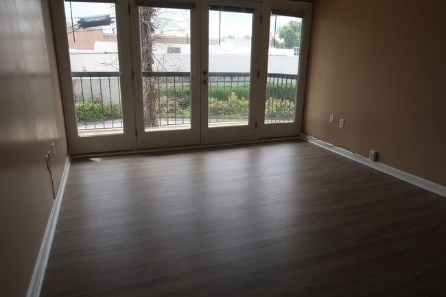 Photo - FANTASTIC DEAL for 2 Bedroom/2 baths  @ Sullin's Ridge Condominiums just $1600/month for entire u... Unit 204