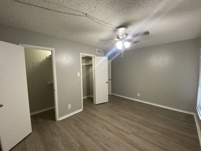 Photo - Edinburg Place Apartments