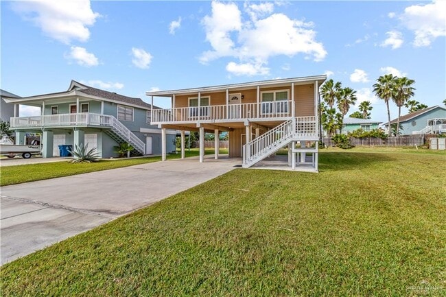 Photo - 18 W Hibiscus St