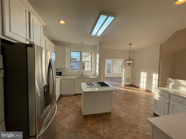 Building Photo - 25869 Flintonbridge Dr Rental