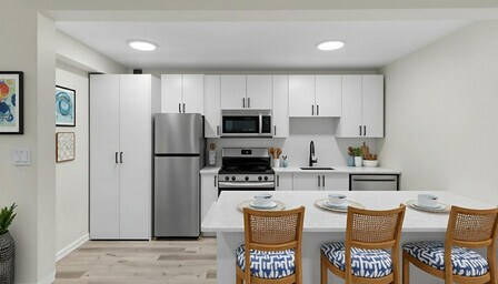 Photo - Pier 45 Apartments