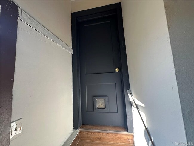 Photo - 496 Bloomingburg Rd