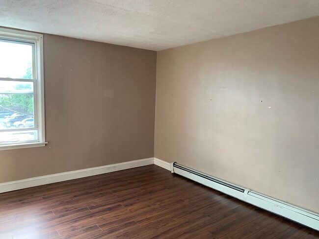 Photo - 934 County St Unidad 3 rear