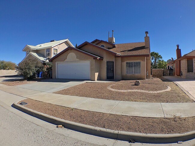 Northeast El Paso 3bed/2.5bath with Loft! - Northeast El Paso 3bed/2.5bath with Loft!