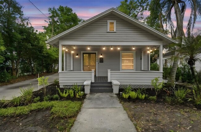 Building Photo - 1406 E Ridgewood St