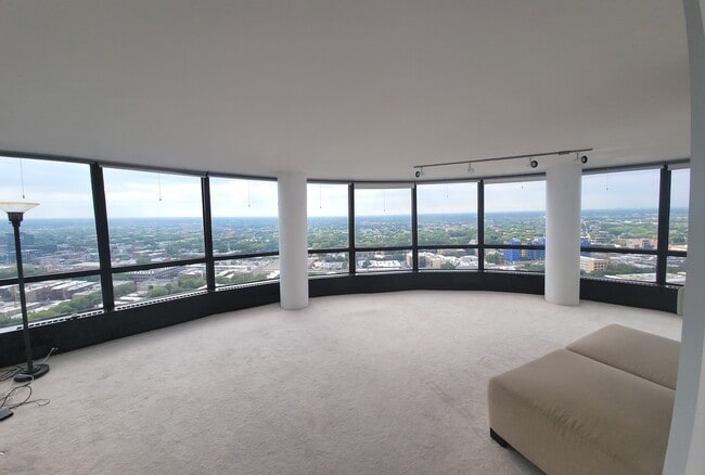 Photo - 5415 N Sheridan Rd Unit 3011