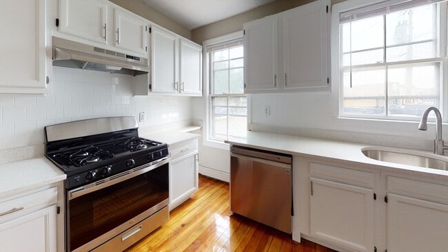 Photo - 280 McGrath Hwy Apartment Unit 1