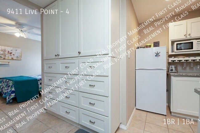 Photo - 9411 Live Point Unit 4