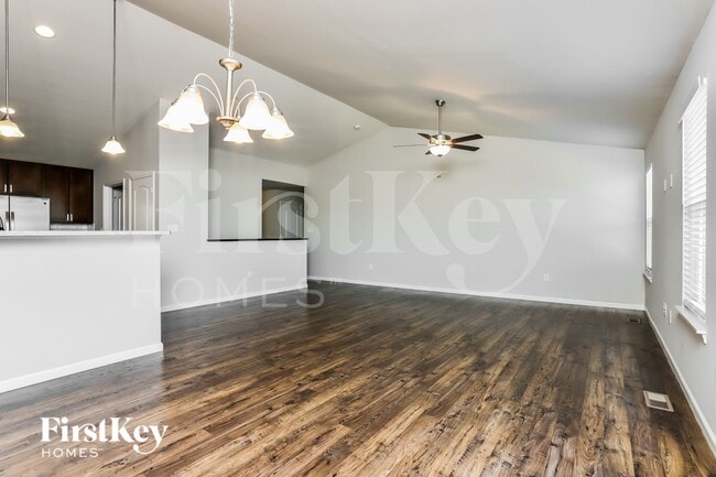 Photo - 1701 Ridgeway Trl