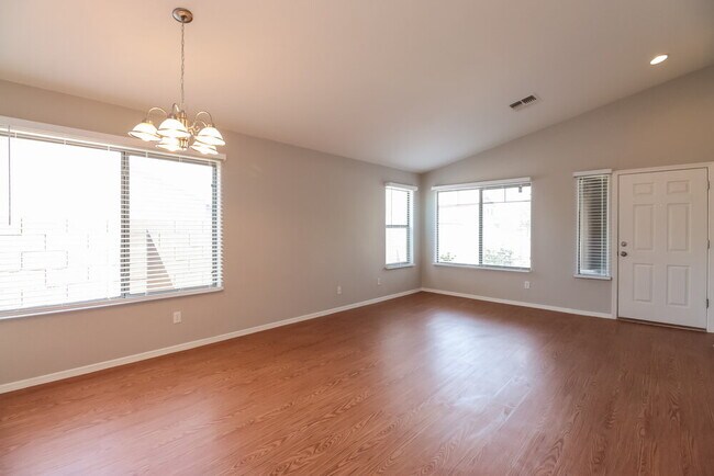 Photo - 25549 W Winslow Ave