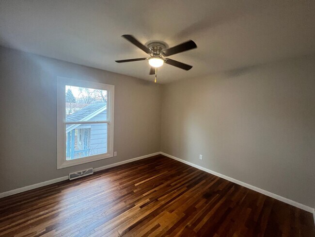 Photo - COMING SOON! 3 BEDROOM HOME!!