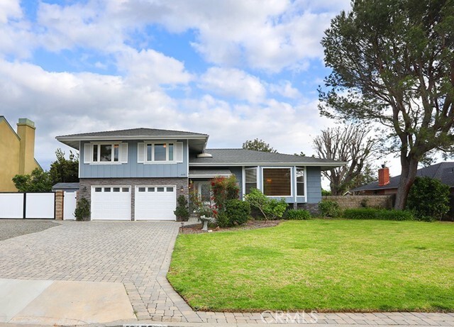 Photo - 12172 Woodlawn Ave Casa