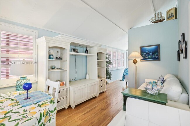 Photo - 10851 S Ocean Dr