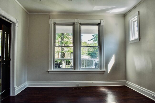 Photo - 1008 Garnett Pl