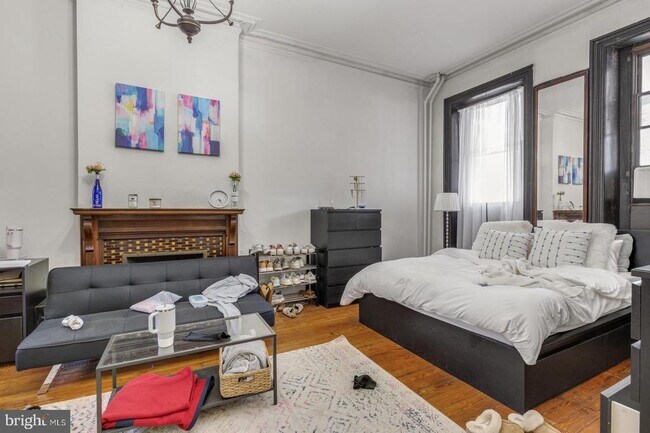 Photo - 3953 Baltimore Ave