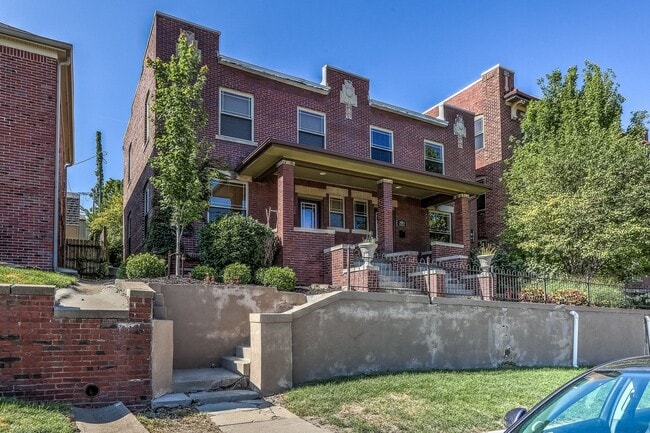 Photo - 3001 Harney St Unit 3001 C1764