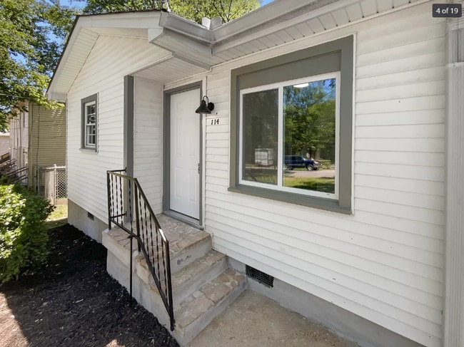 Photo - 114 McKinley St