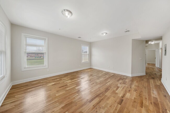Photo - 55 Lentz Ave Unit 3