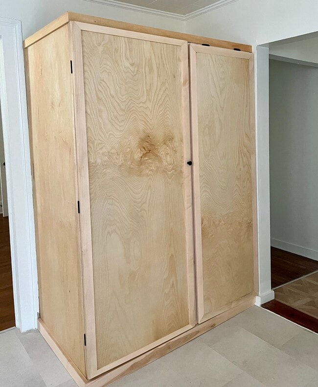 Photo - 805 N Buchanan Blvd