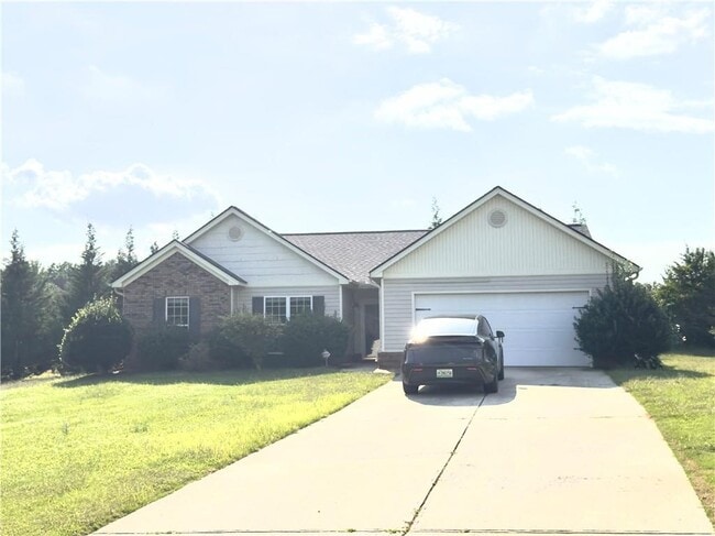 Building Photo - 211 Lucas Way