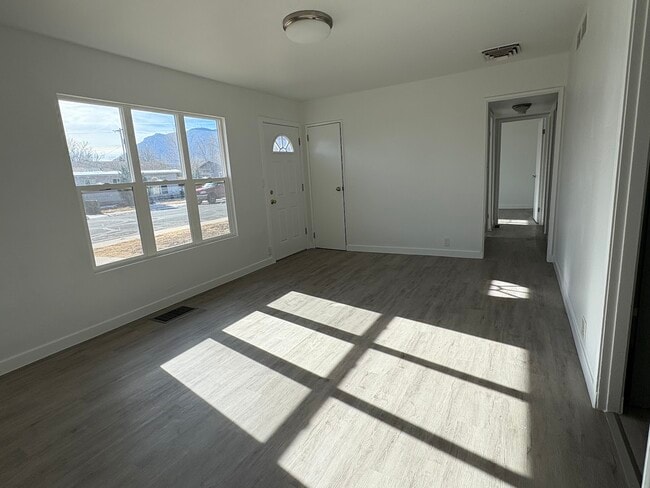 Photo - 1314 Richards Ave