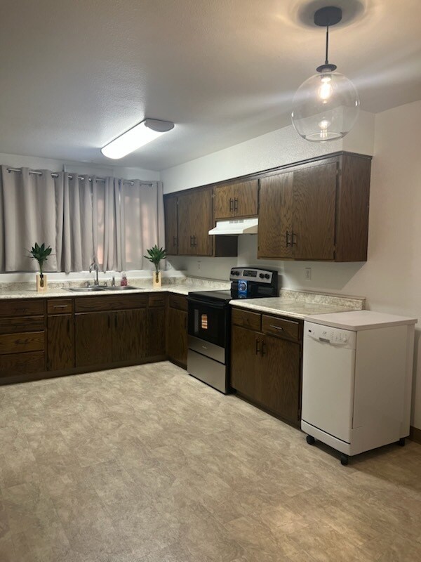 522 S Johnson St Unit c