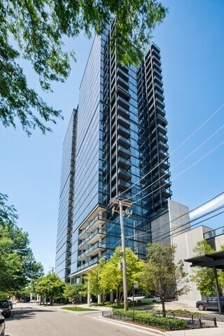 Photo - 860 W Blackhawk St Condo Unit 01006