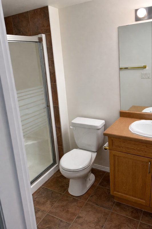 Photo - 8912-8156 156 St NW