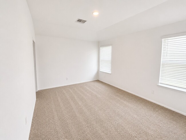 Photo - 1930 Legacy Hills Dr