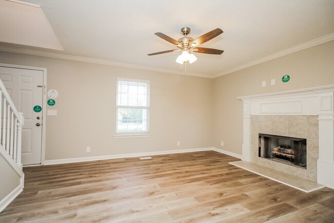 Photo - 1729 Cason Trail