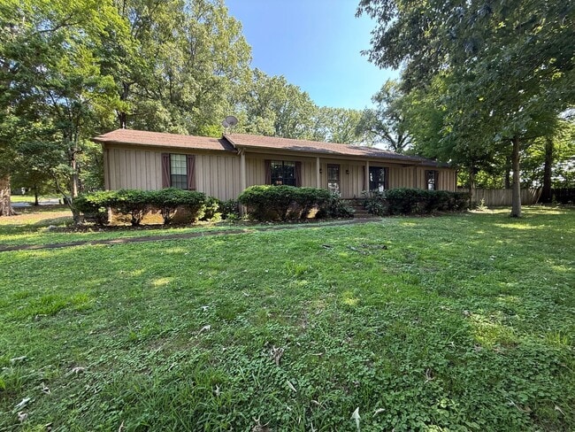 Building Photo - Hickory Hill Unit Hickory Hill  B