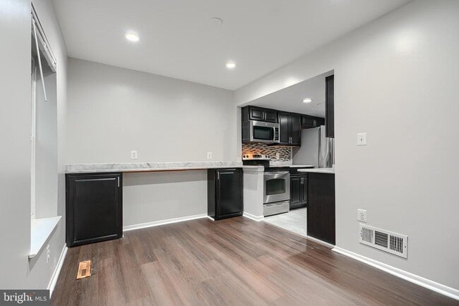 Photo - 8704 Tamar Dr