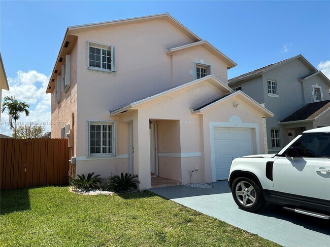 Photo - 16148 SW 138th Pl