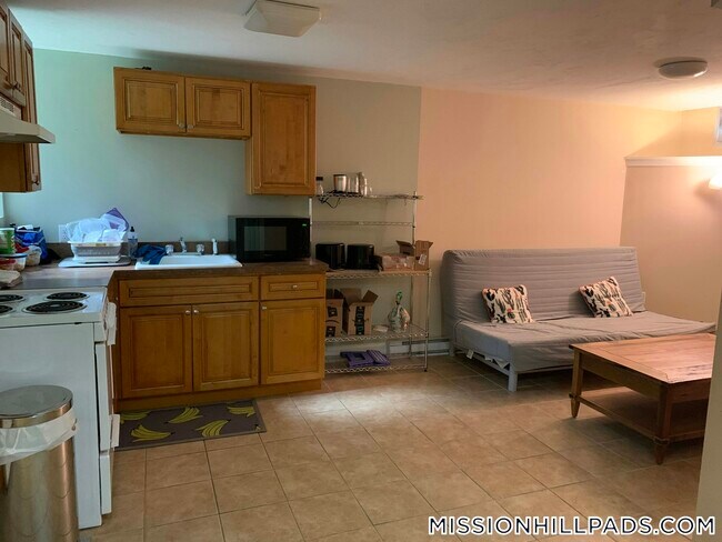 Photo - 891 Huntington Ave Unidad G-2