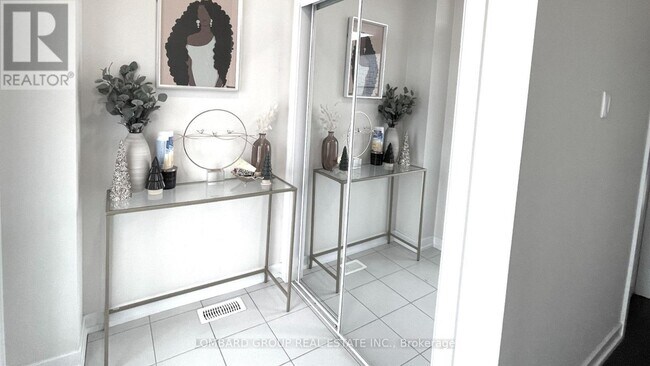 Photo - 142 Lilac Cir