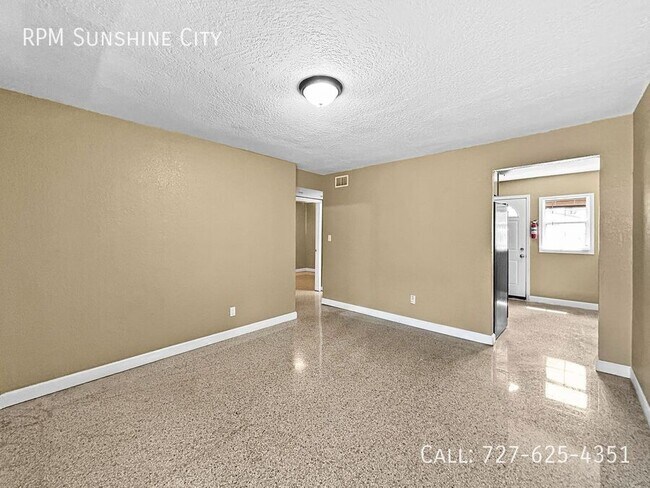 Photo - 2613 E Clark St Unit A