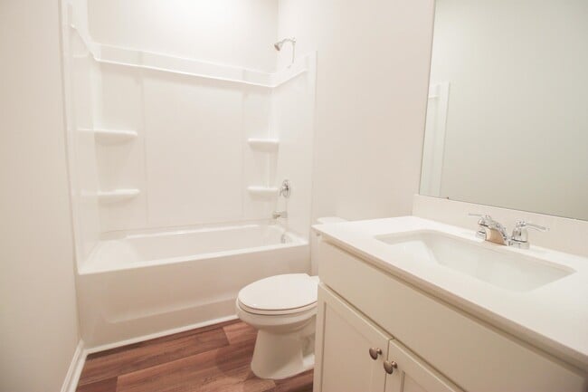 Photo - 1382 Speedway St