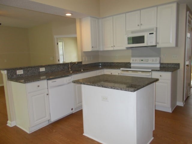 Photo - 8526 Fox Tail Ln