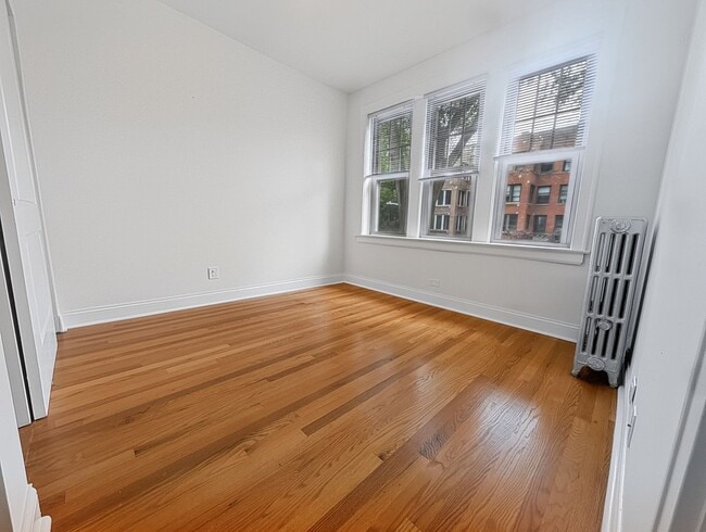Photo - 6638 N Glenwood Ave Unit 6638-1