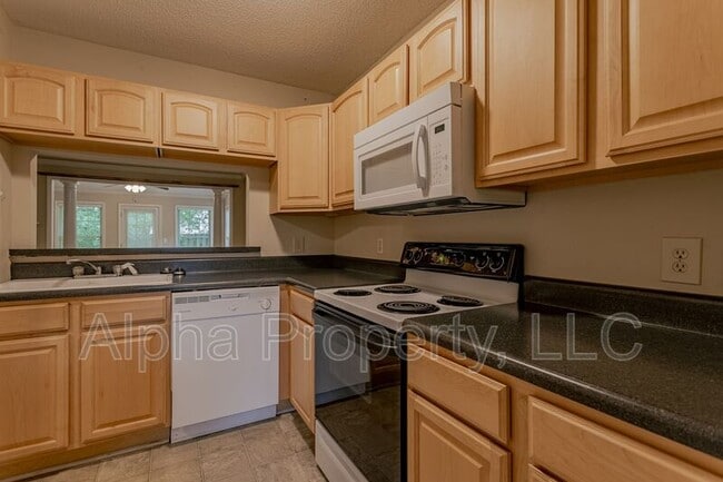 Photo - 132 Shockley St