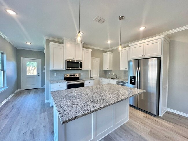Photo - 3 Bedroom 2.5 Bathroom Townhomes at Villa Rosa! Now offering 1/2 OFF FIRST FULL MONTHS RENT! Unit 6221