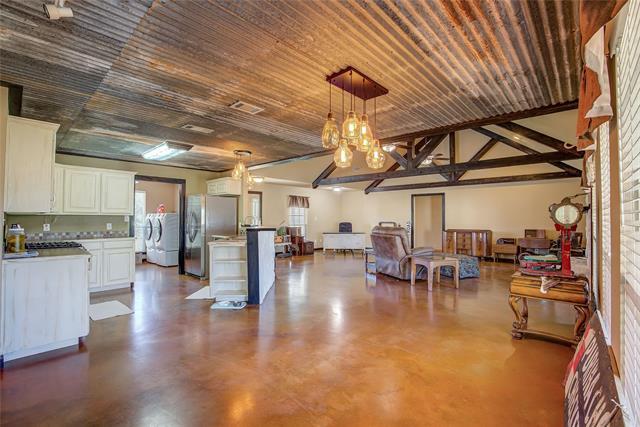 Photo - 143 Co Rd 1412