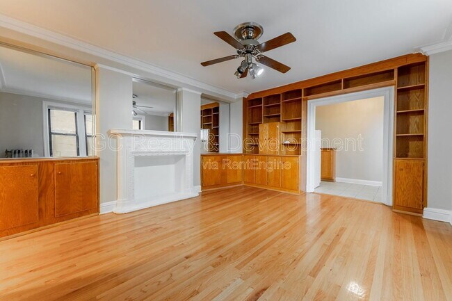 Photo - 1765 E 55th St Unidad D6