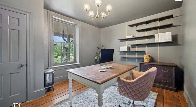 Photo - 547 Concord Rd