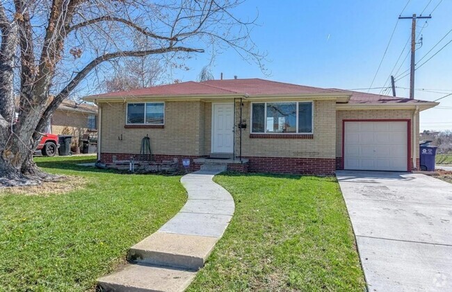 Building Photo - Charming 3BR House in Denver