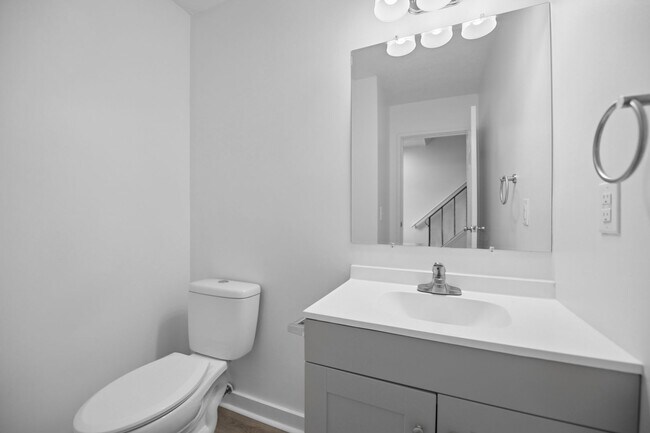 Photo - Rocky Creek Townhouse Apartments