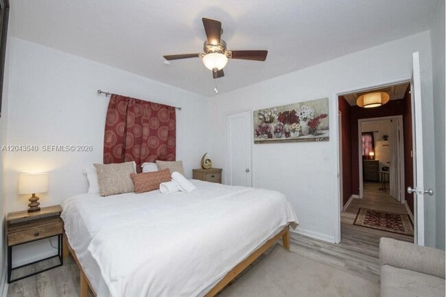 Photo - 2721 SW 30th Ave