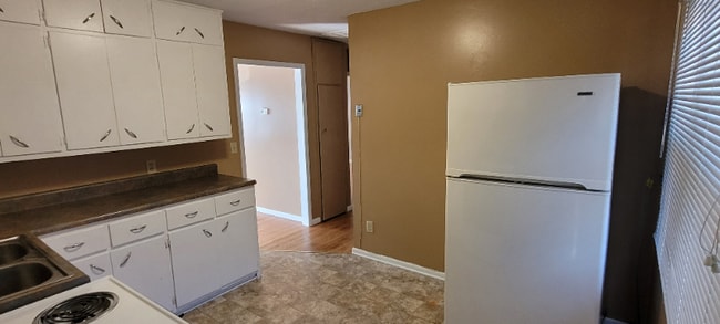 Photo - 442 Hazel Ct