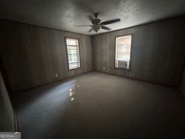 Photo - 649 Leather St